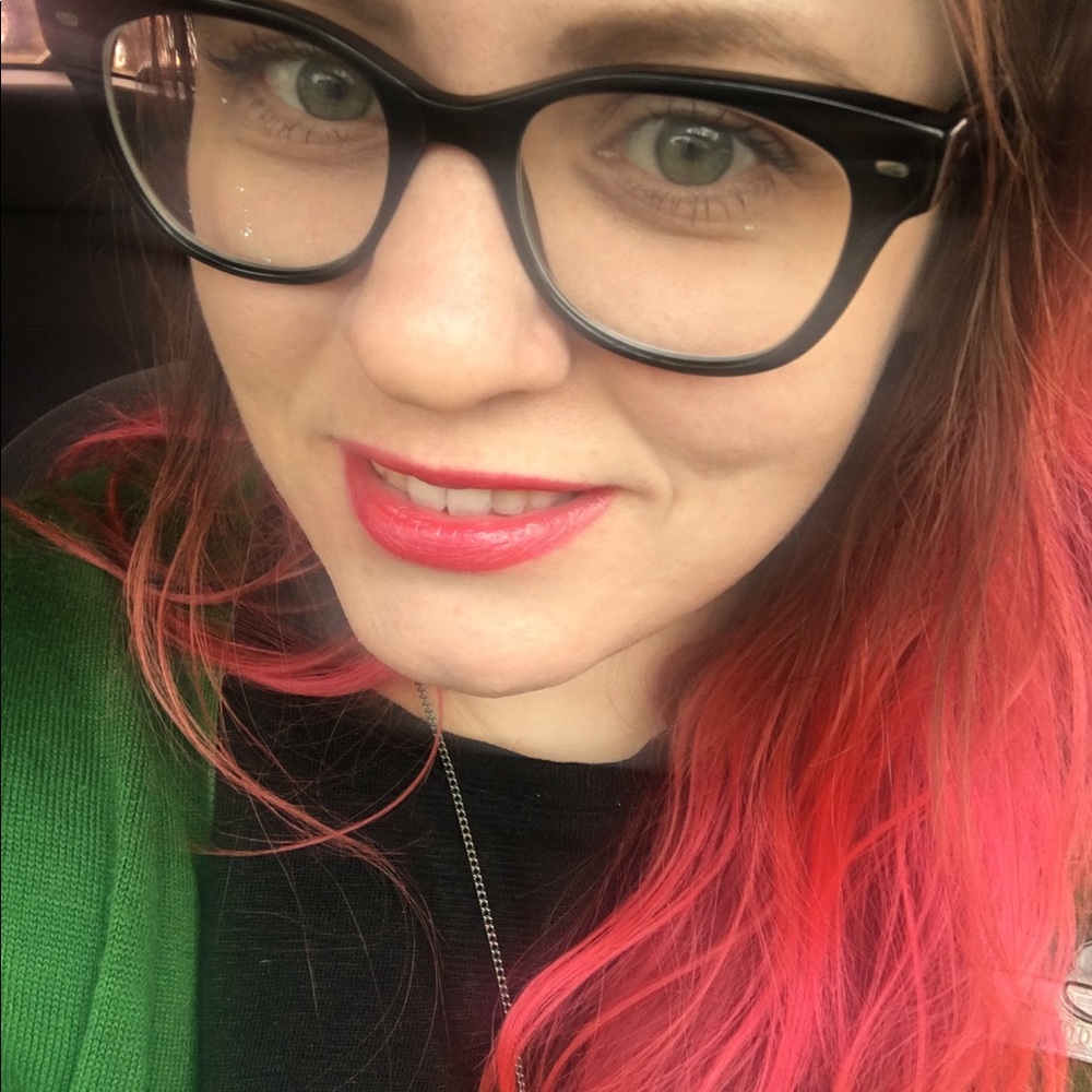 Meet your Posher, Sarah 🎈